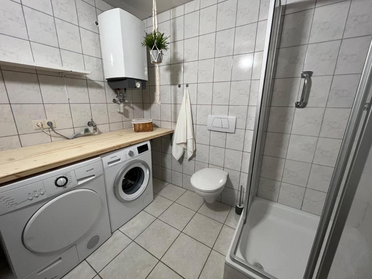 Modernes Haus Fuer 7 Gaeste 90M2 Tv Netflix Wlan Momlingen 외부 사진
